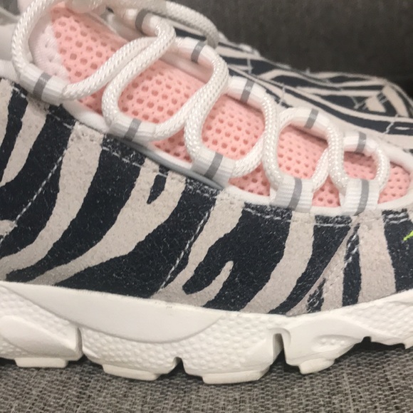 Nike X Olivia Kim Air Footscape No Cover Zebra Print Shoes - Picture 7 of 10